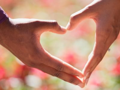 Pexels jasmine carter 613321